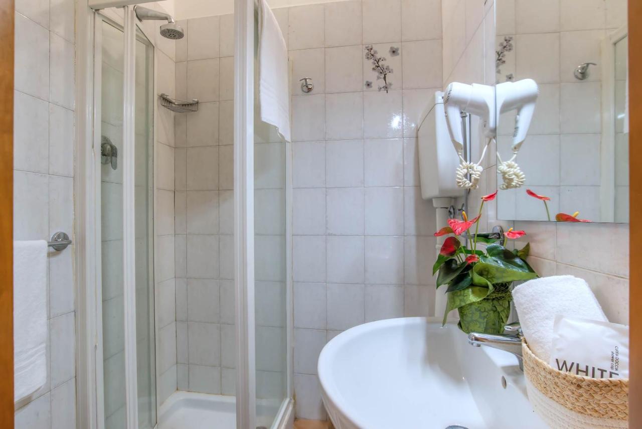 Plaza Rooms تْشامبينو المظهر الخارجي الصورة