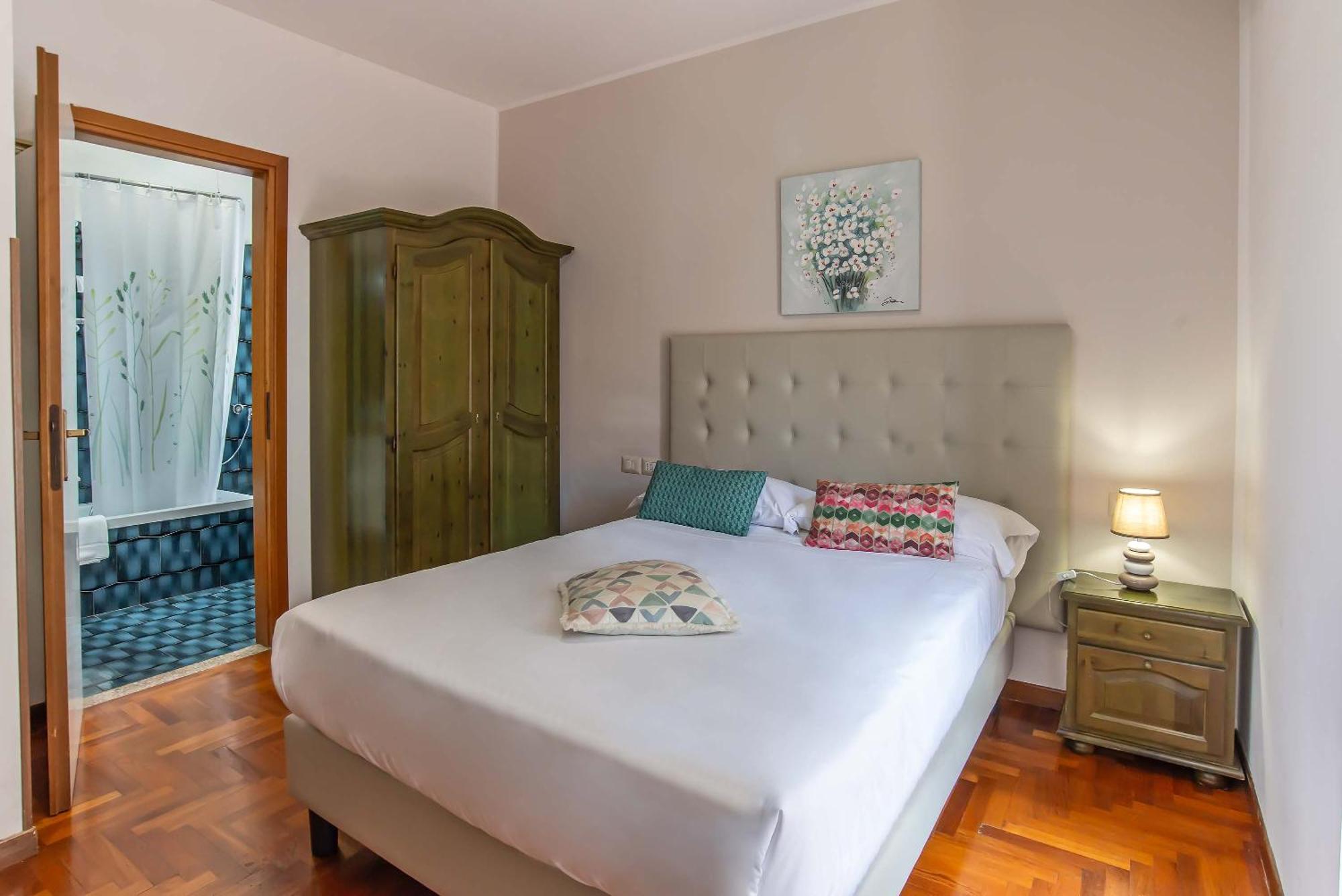 Plaza Rooms تْشامبينو المظهر الخارجي الصورة